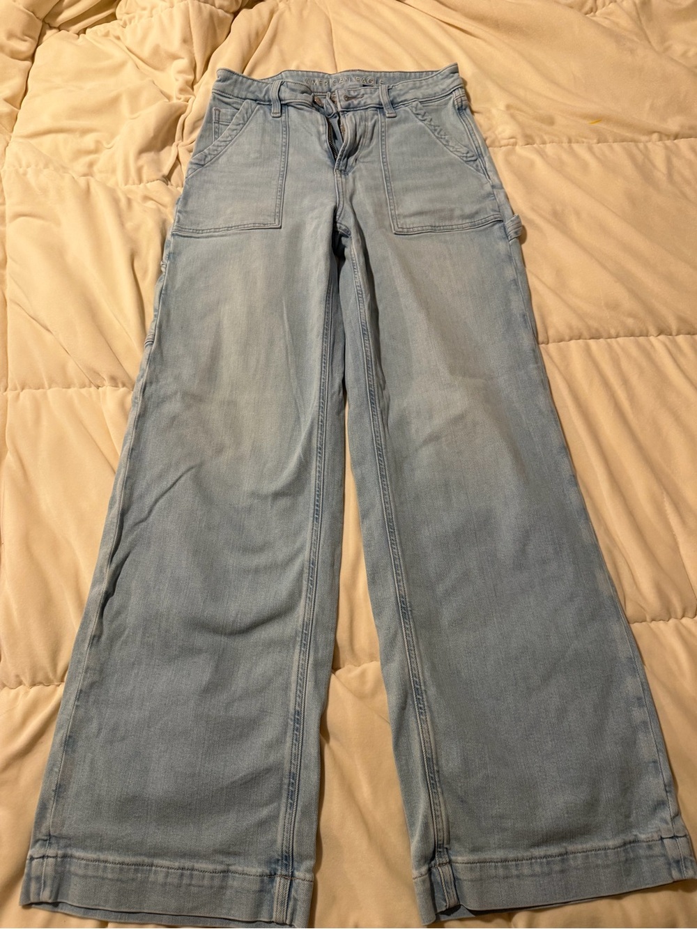 American Eagle Outfitters Light Blue Wide-Leg Jeans
